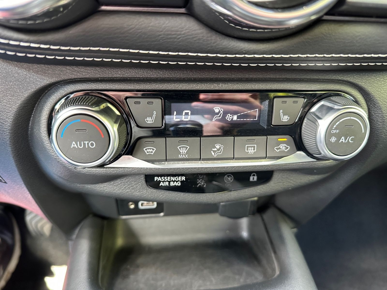 Nissan JUKE DIG-T N-Connecta 117 PS LED NAVI SHZ KAMERA