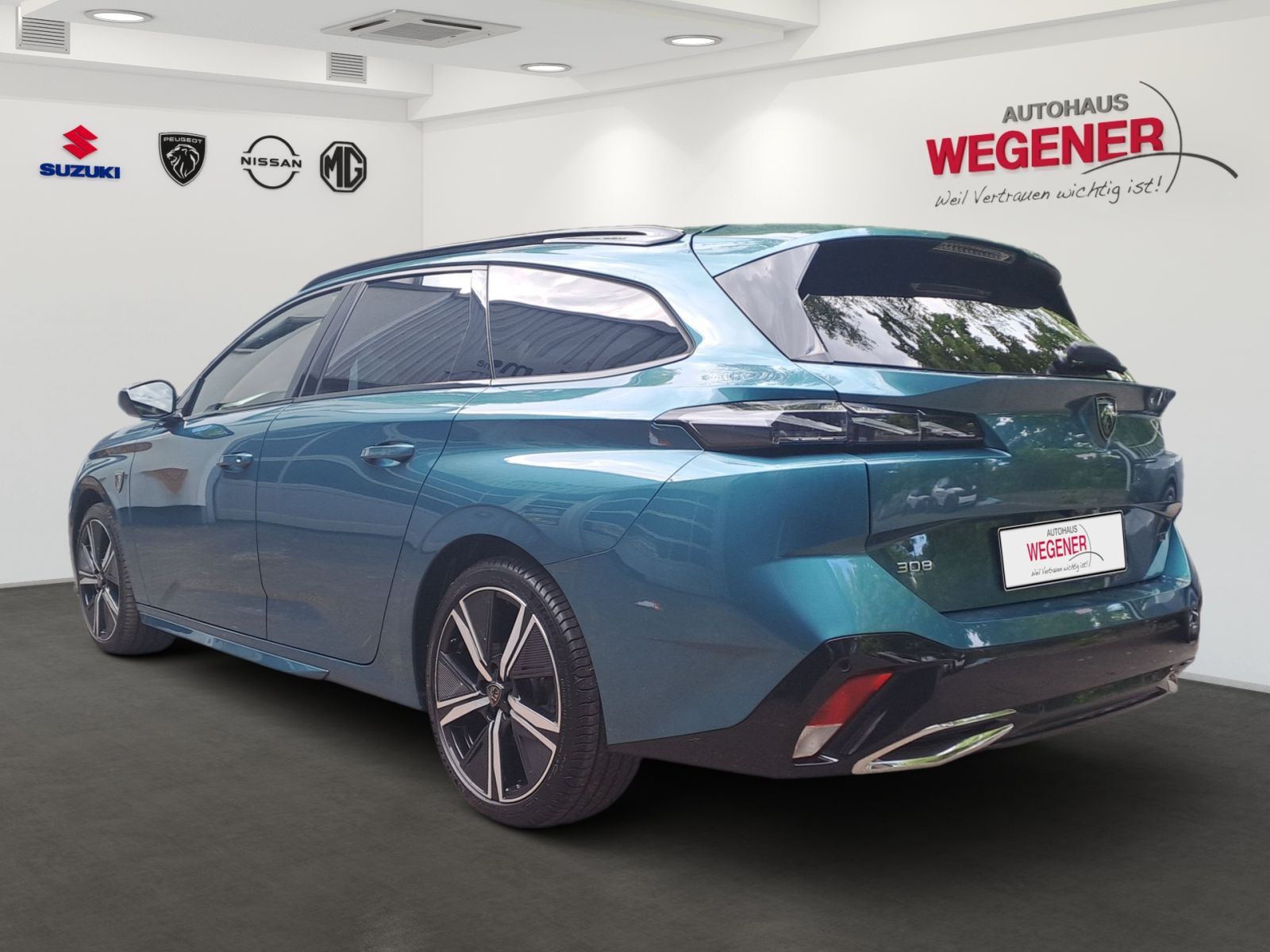 PEUGEOT 308 SW GT PureTech 130 EAT8 Massage*Sound*Navi