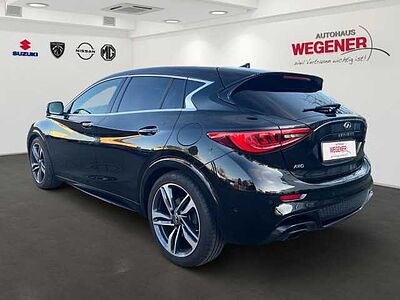 Infiniti Q30 T 2.0 AT AWD LED NAVI KAM SITZHEIZUNG BOSE Sport