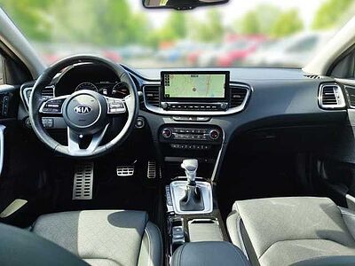 Kia XCEED AUTOMATIK 1.4 KAM LEDER NAV SCHIEBEDACH PLATINUM