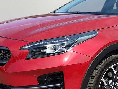 Kia XCEED AUTOMATIK 1.4 KAM LEDER NAV SCHIEBEDACH PLATINUM