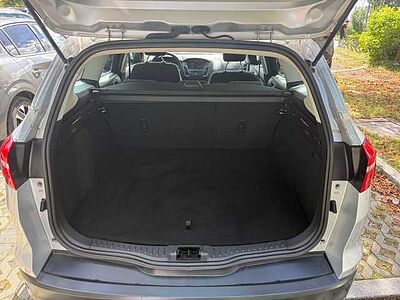 Ford FOCUS EcoBoost 1.5 Turnier *SHZ*PDC*NAVI* Business