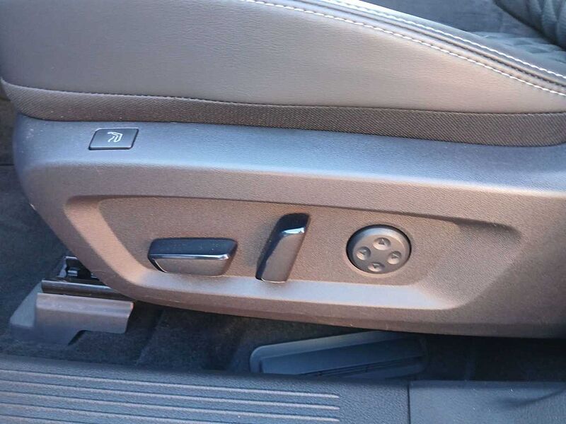 Nissan QASHQAI 1.5 VC-T e-POWER  TEKNA+ 20' LM-Felgen Zwei-Farbenlackierung 20'